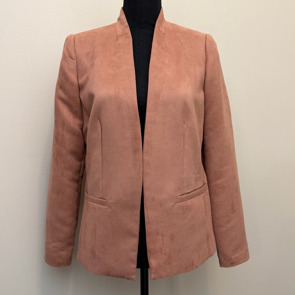 Chico's Womens 0 S/4 Salmon Pink Blazer Suede Collarless Open Front Career Lined